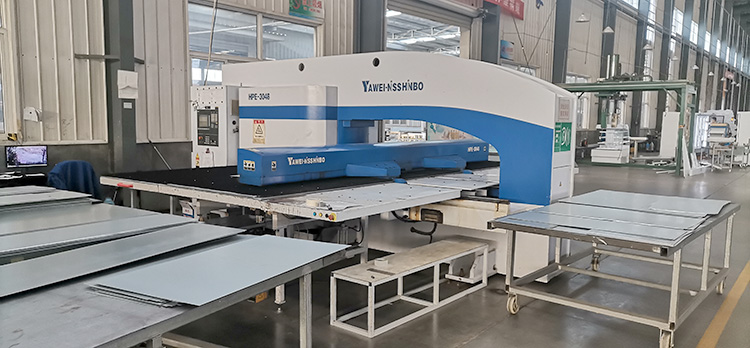 Fully Automatic Punching Machine